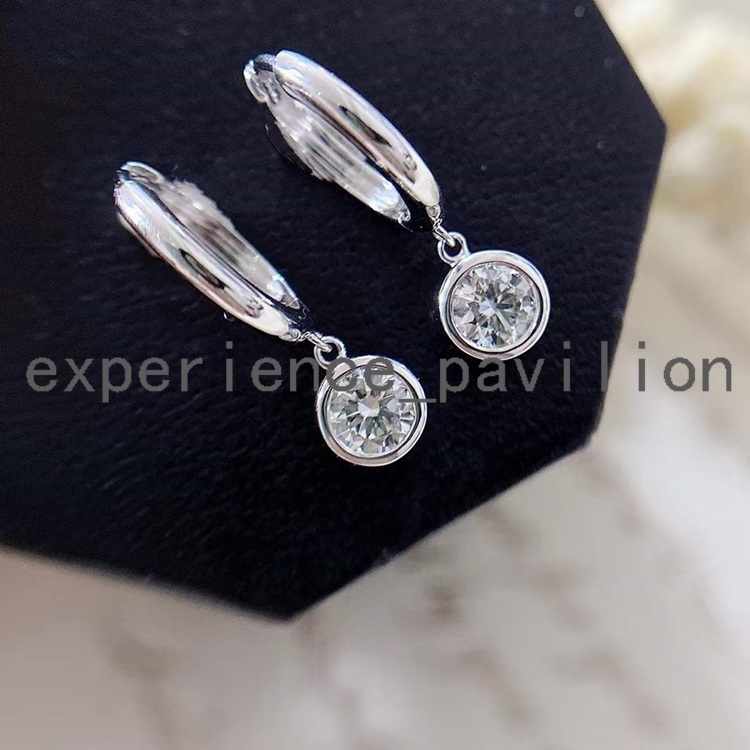 Trendy Jewelry 14K 18K Solid Gold 0.1ct Excellent Round Moissanite Hoop Earrings Women Fashion