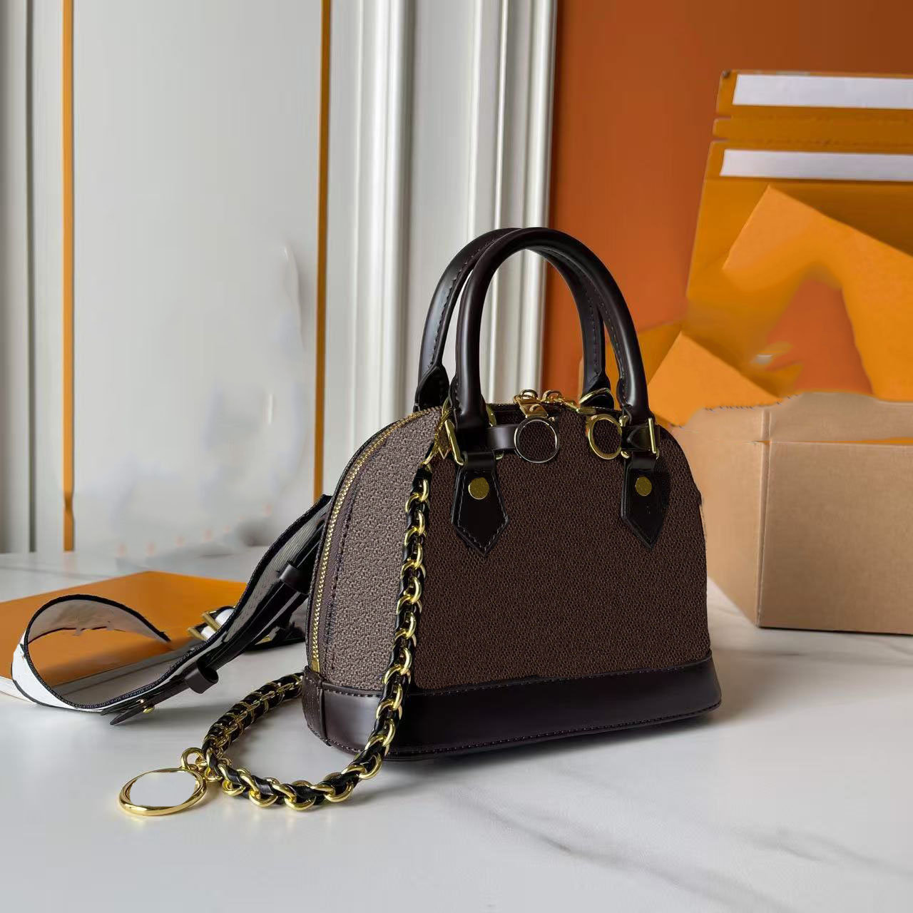 2025 luxury designer classic handbag multifunctional leather one-shoulder makeup bag cross-body handbag series shopping bag