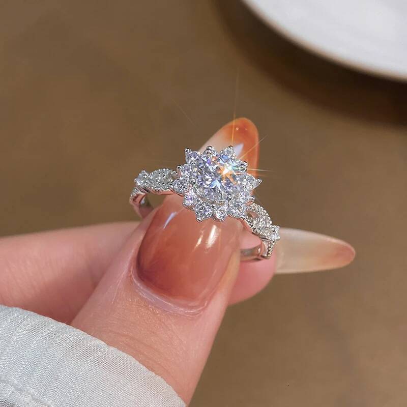 KNB 1CT Certified Moissanite Diamond Sunflower Circular Ring for Womens Daily Wear Real 925 Sterling Silver Luxury Fine Jewelry