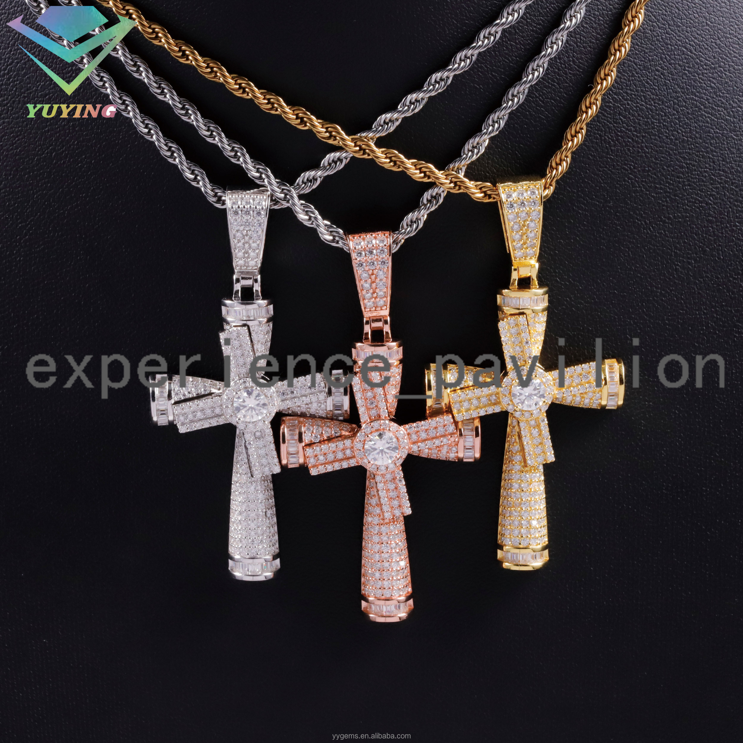 New Fashion Moissanite Cross Pendant Fine Jewelry 925 Silver Pass Tester VVS Moissanite Diamond Cross Pendant for Chain