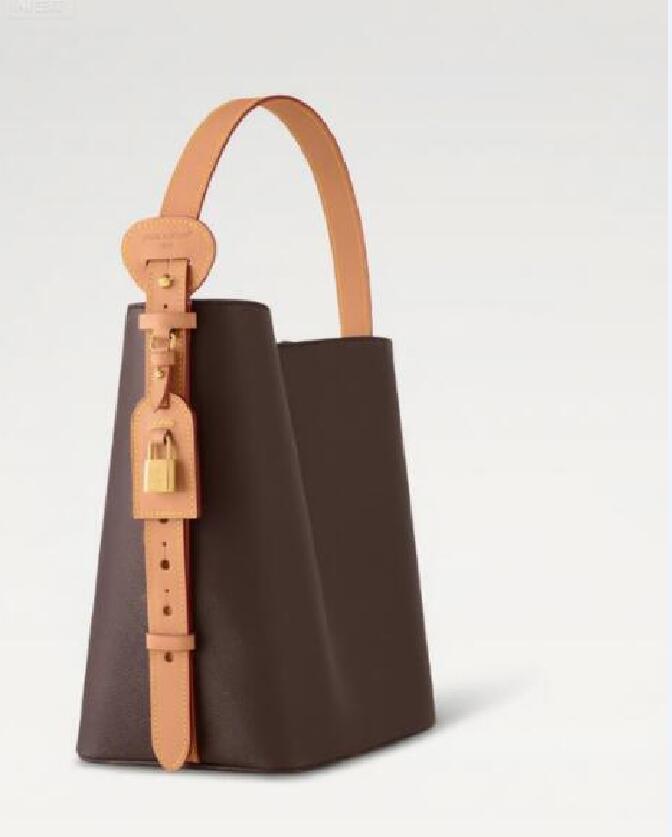 18cm Vintage Style Cherry Blossom Murakami Handbags Designer Tote Bag Women High Quality Single Shoulder Leather Bucket Bags Purses 30cm