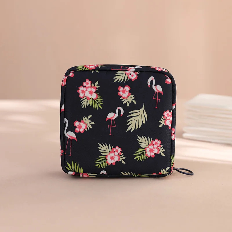 Women Sanitary Napkin Storage Bag Portable Cotton Pad Pouch Cosmetic Bags Girls Travel Makeup Bag Tampon Holder Organizer 250818