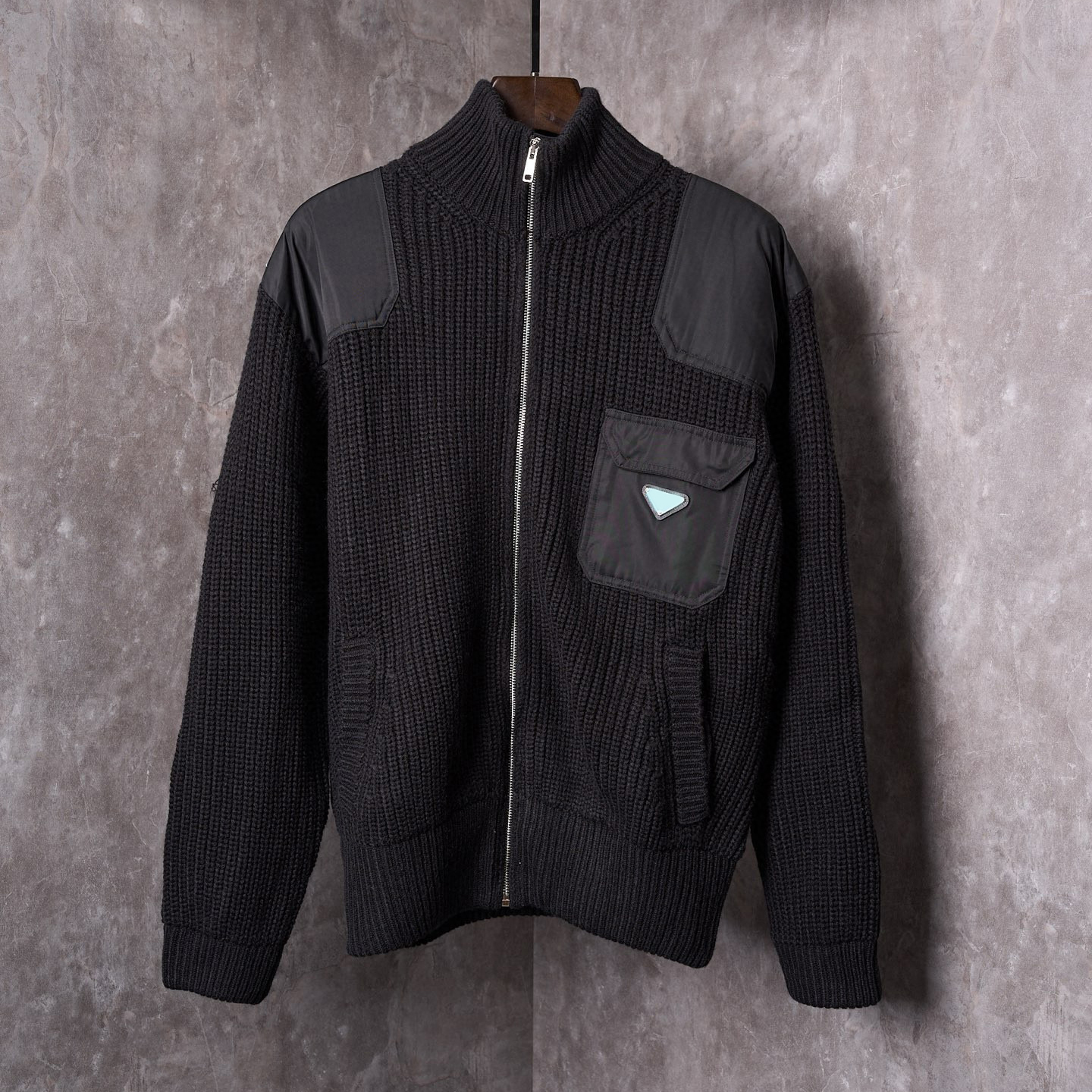 Designer men's cardigan zipper jacket seasonal sportswear high-quality top wool material long sleeved jacket loose outdoor sportswear