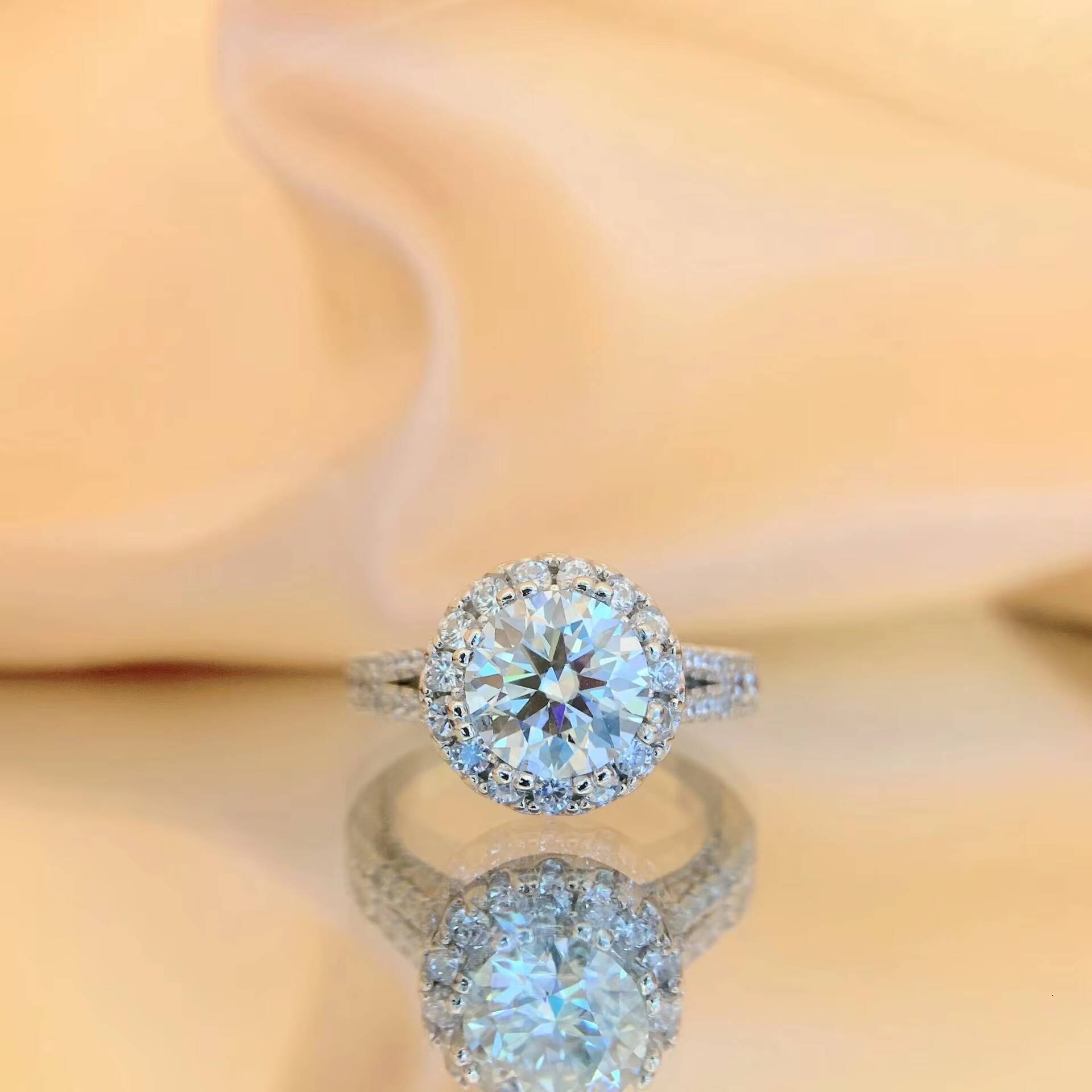 925 Sterling Silver Moissanite Jewelry 2ct Round Cut Diamond Ring Sunflower Solitaire Moissanite Engagement Rings for Women