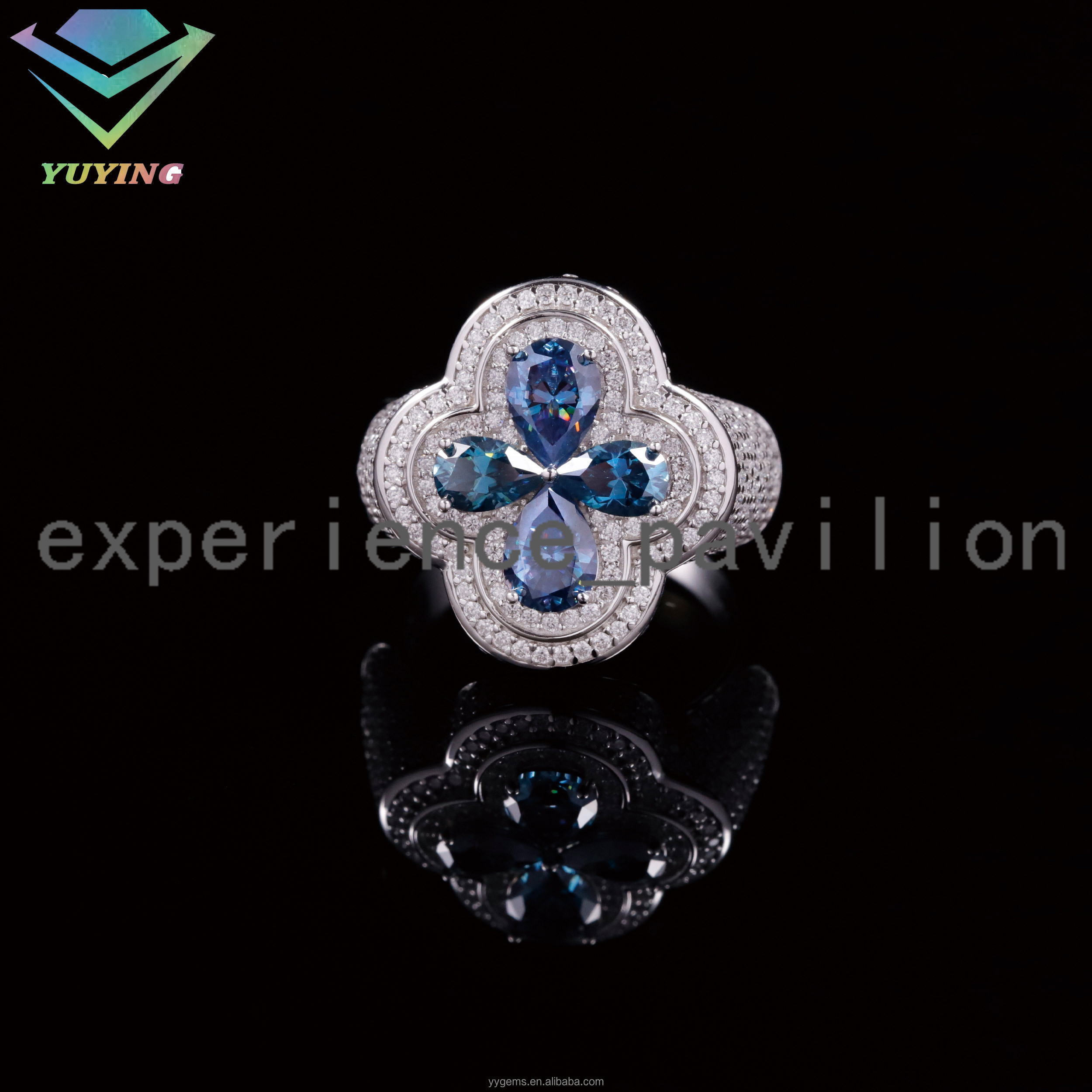In Stock Fashion Design Cross Ring Blue Diamond 18K Gold Plated 925 Sterling Silver Pear Cut Moissnanite Diamond Ring for Men