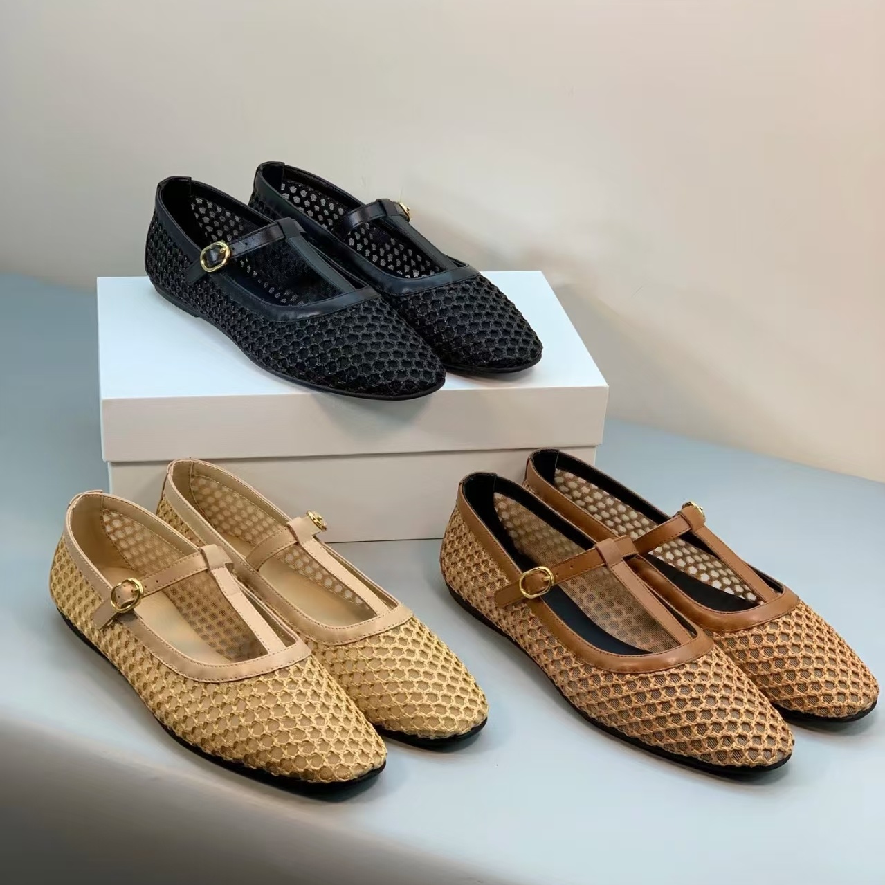 Luxury Women's Ballet Flats Row Robe Shoe cuir en cuir et maille tissée Solide Sole Mary Jane Sandals décontractés extérieurs chaussures de march