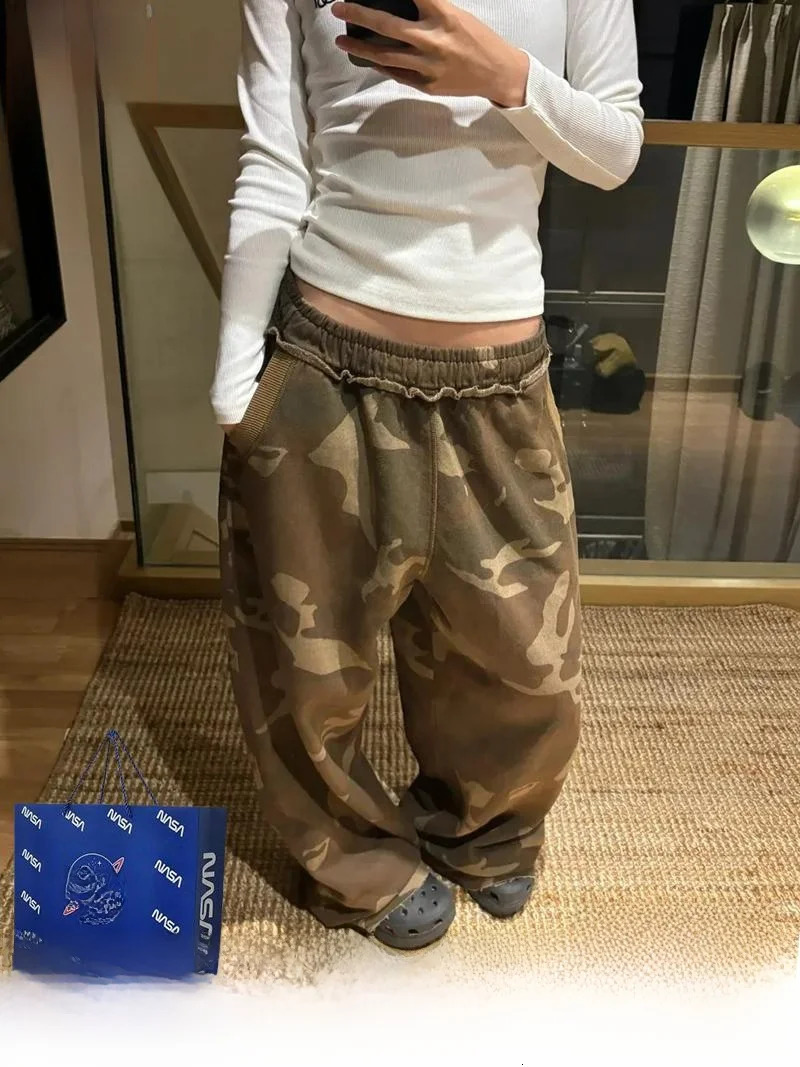 American Retro Y2K Girl Camouflage Workwear Casual Pants Women Early Spring 2025 High Waist Loose Wide Leg Long Trousers250820