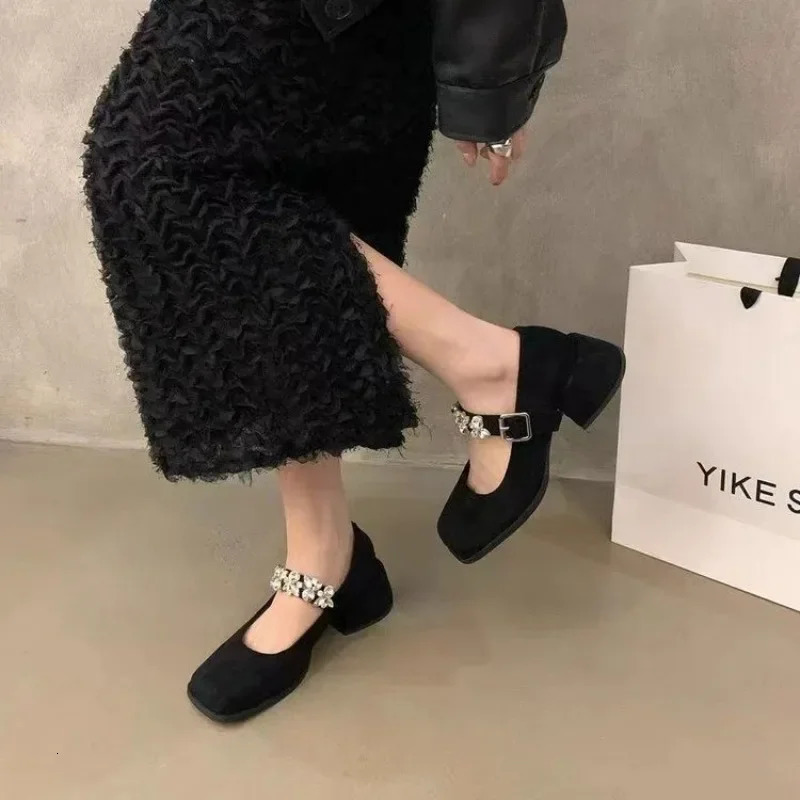 Square-toe rhinestone black thick-heeled shoes small leather shoes with skirt spring and summer patent leather mid-heeled shoes 250820