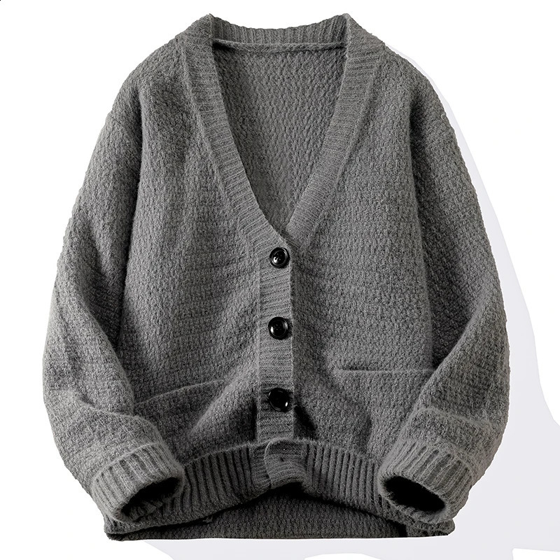 Cardigan en V Val à cols hommes Men de l'hiver automne tous les tricots décontractés lâches tissu de haute qualité confortable peau respirante ma
