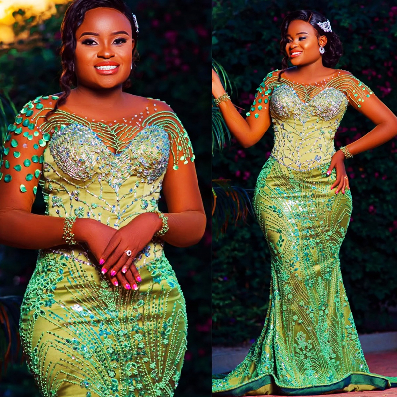 Plus Size Green Prom Dress 2025 Mermaid Formal Gowns Illusion Sheer Neck Long Sleeves Beaded Lace Tassel Robe De Soiree Pearls Birthday Second Recep