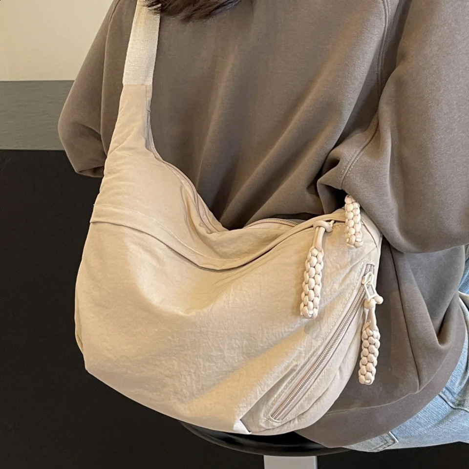Canvas Crossbody Bags Large Capacity Korean Simplified Shoulder Bag Lightweight Solid Color Dumpling Bag Travel 250818