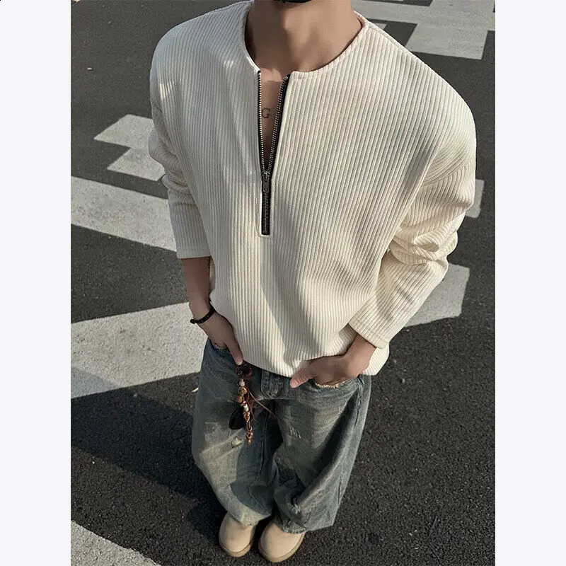 Men Slim Fit Half Zip Solid Color Round Neck Long Sleeve Tshirt Spring Base shirt Casual Streetwear Trend T 250820