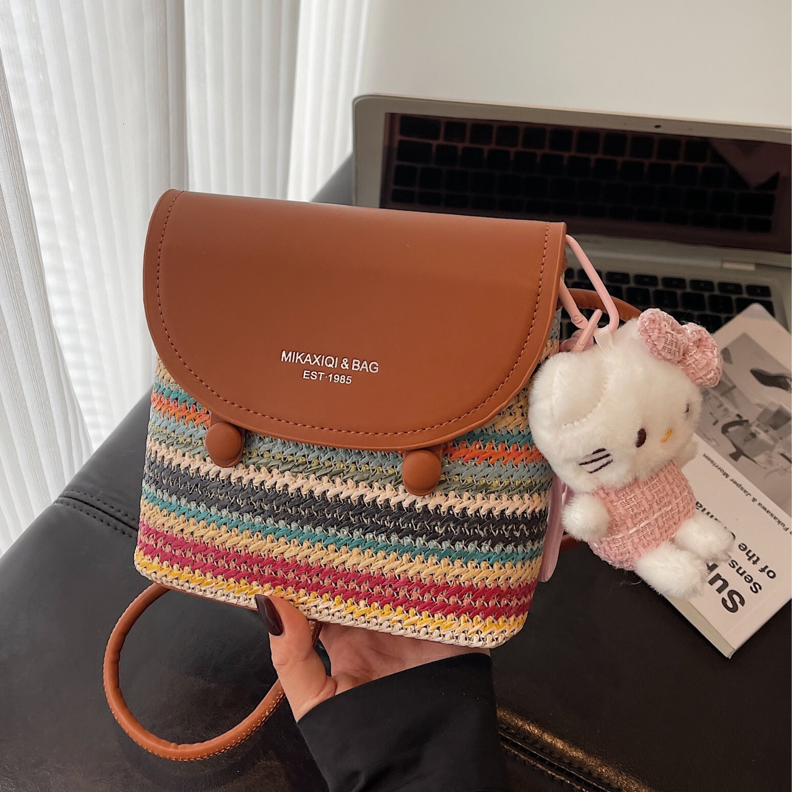 Livraison gratuite Designer Luxury NOUVEAU COULEUR FEMMES SAG TOVÉS ÉPHEUR SEULLE SEUL SEUL CROSSBOCK Phone Sac à la mode Mini sac à main