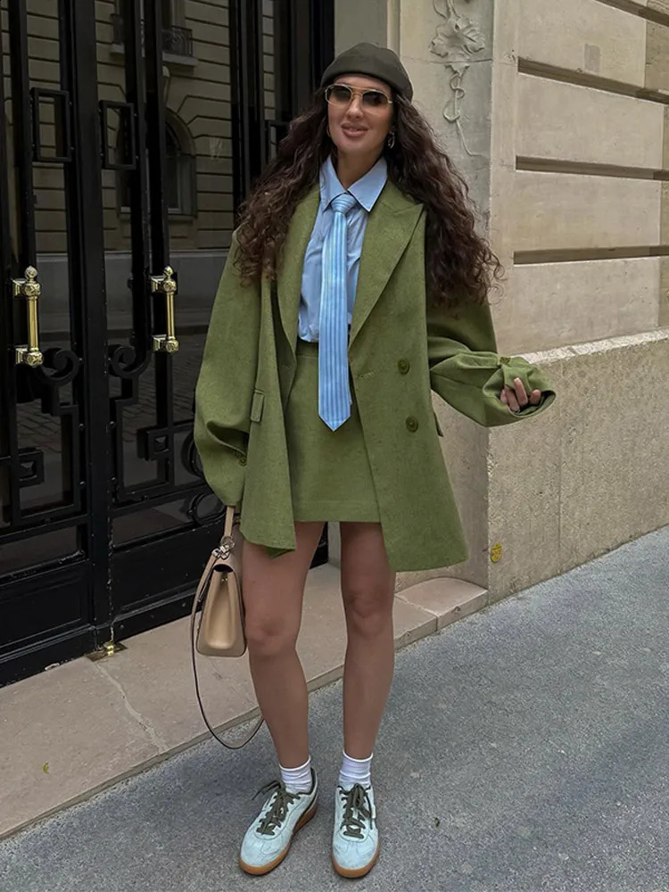 Solid Color Lapel Suit Woman Loose Long Sleeves Double Breasted Jackets Casual Versatile Chic Womens Spring Summer Coats 250820