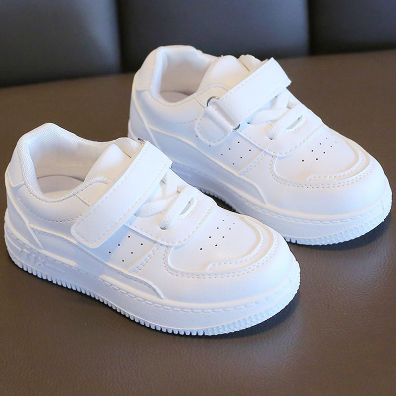 Chaussures blanches noires en cuir enfant en cuir
