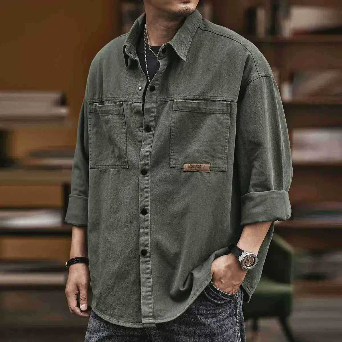Mens Loose Fit Casual Work Shirt Jacket Spring Autumn Solid Color Cardigan Lapel Jacket Fashion Trendy Brand W250821
