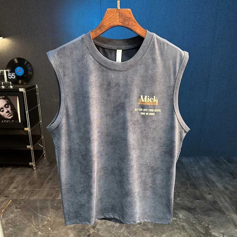 2025 Summer New Sports Fitness Loose Tank Top Mens Fashion Trend Casual Printed Sleeveless T-shirt X250821
