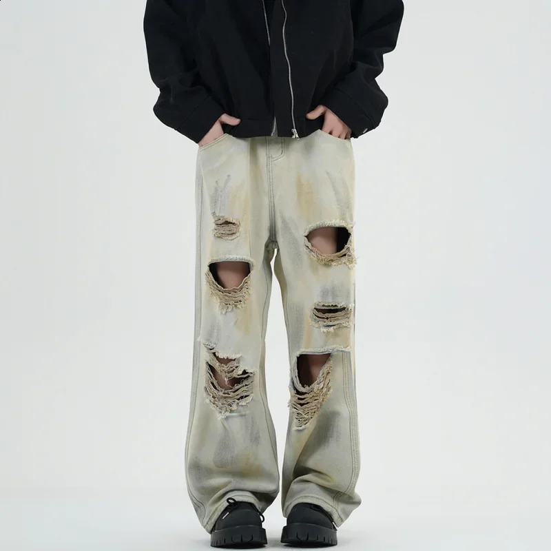 Vintage Denim Trousers Korean Fashion Distressed Pants Male Japanese Streetwear Ripped Baggy Jeans for Mens Clothing Hip Hop 250821