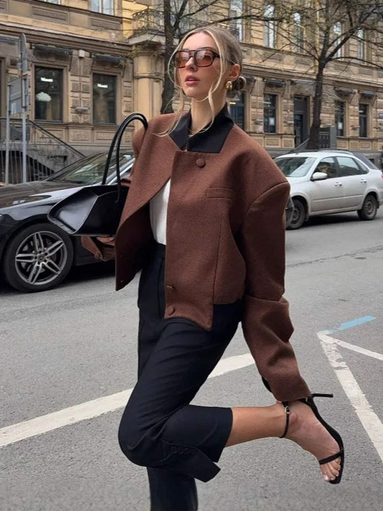 Chic One Button Vestes pour femmes élégantes Brown Laple Full Sleeve Pockets courte veste femelle Automne High Street Dame Outwear 250820