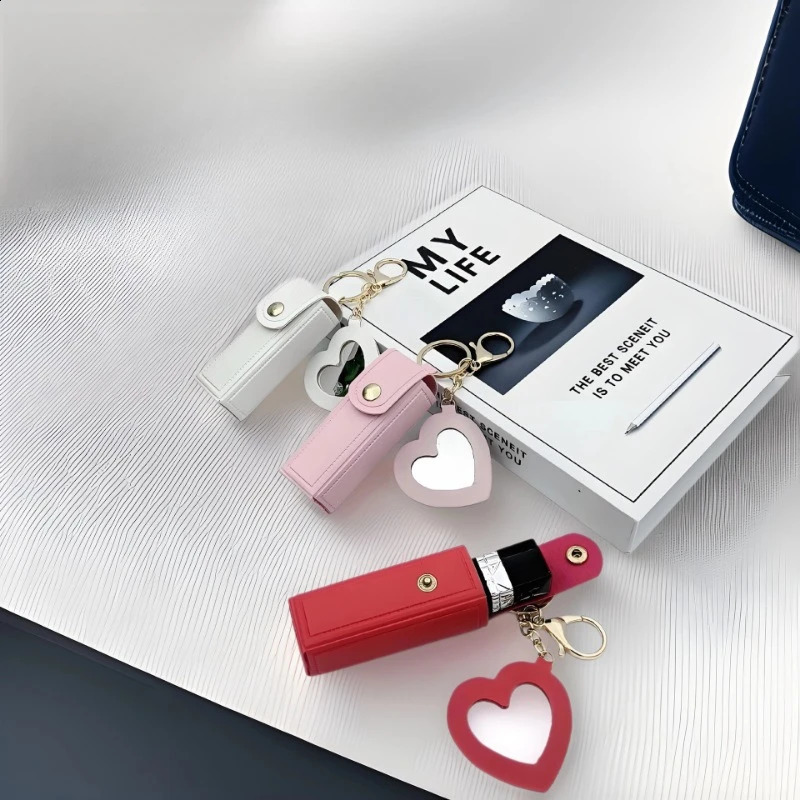 Sac de maquillage à lèvres en cuir en cuir portable Balm à lèvres Pack de chaîne de clés Couvercle de protection du rouge à lèvres avec miroir 25