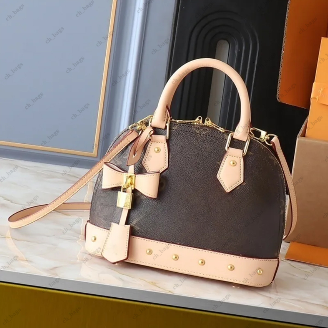 Womens mens Designer Vintage pochette leather make up Shoulder Shell tote Brown flowers crossbody bag fashion handbag Clutch black emed bb bags
