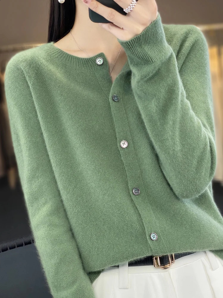 Aliselect Autumn Winter Women 100% Merino Wool Sweater O-Neck Tops Long Sleeve Basic Cashmere Knitwear Cardigan Clothing Coat250821