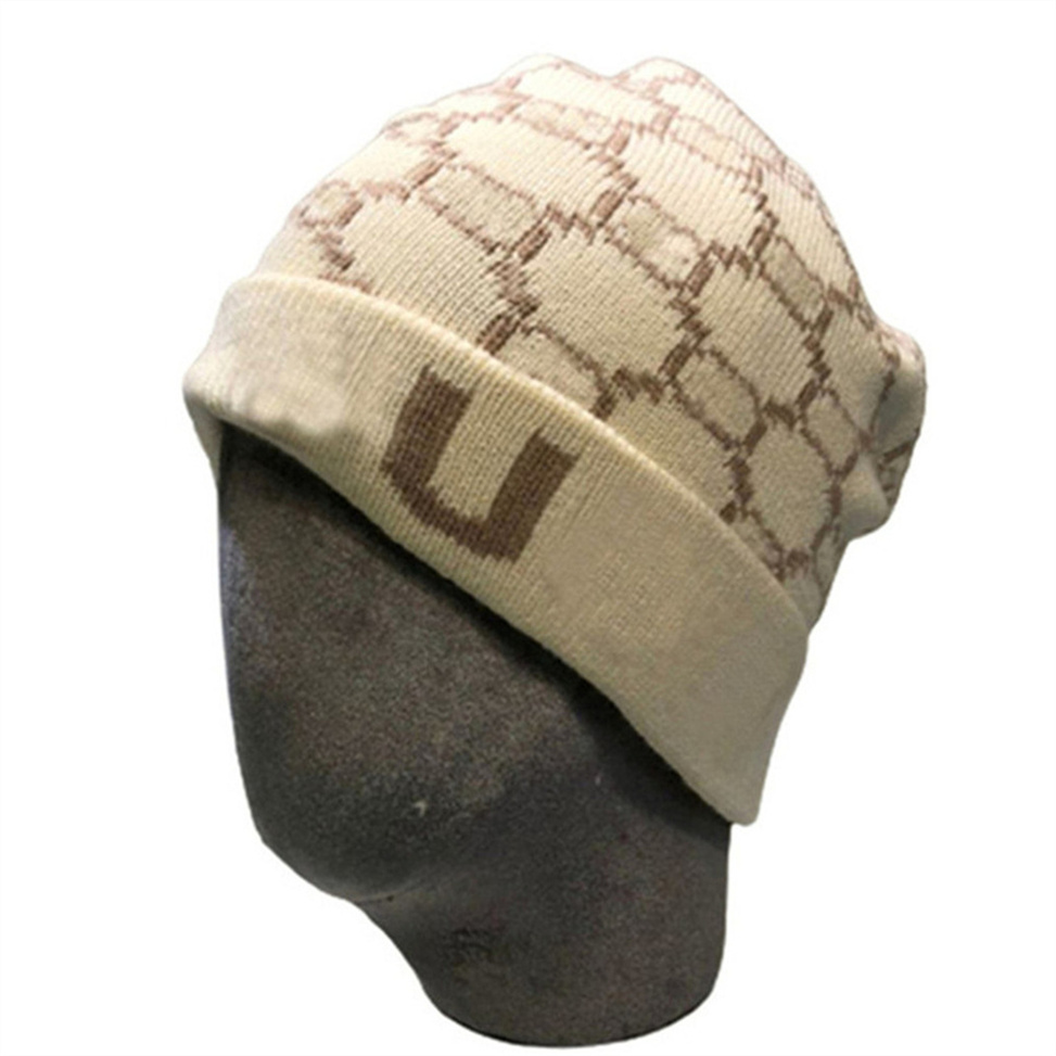 Fashion New Beanie/Skull Caps Winter Beanie Knitted Hats Sports Teams Baseball Football Basketball Beanies Caps Women Men Top Caps Y-4