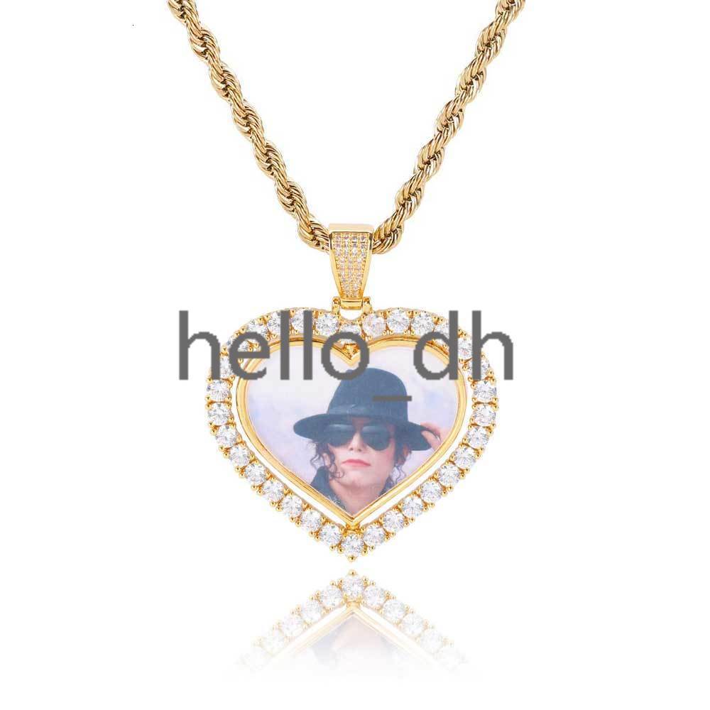 Custom Rotating Heart Photo Pendant Iced Out Diamond Memory Picture Pendant Hip Hop Jewelry for Gifts