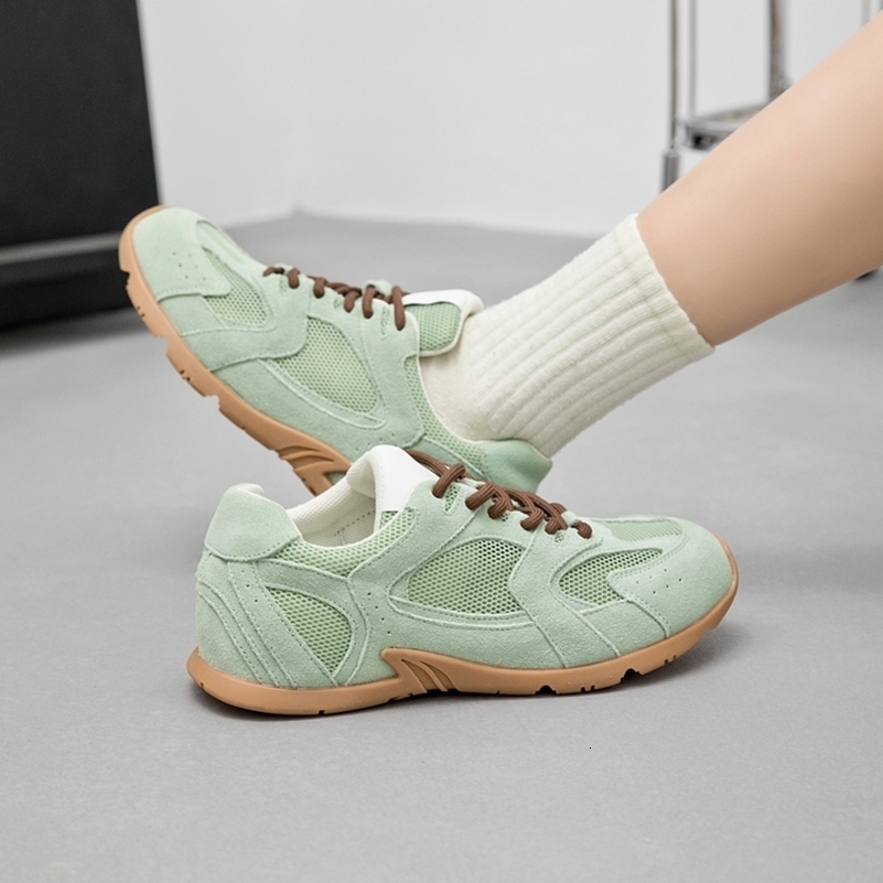 Femmes baskets printemps été en cuir véritable rétro mode décontracté appartements femmes à lacets de formation allemande Femme 250811