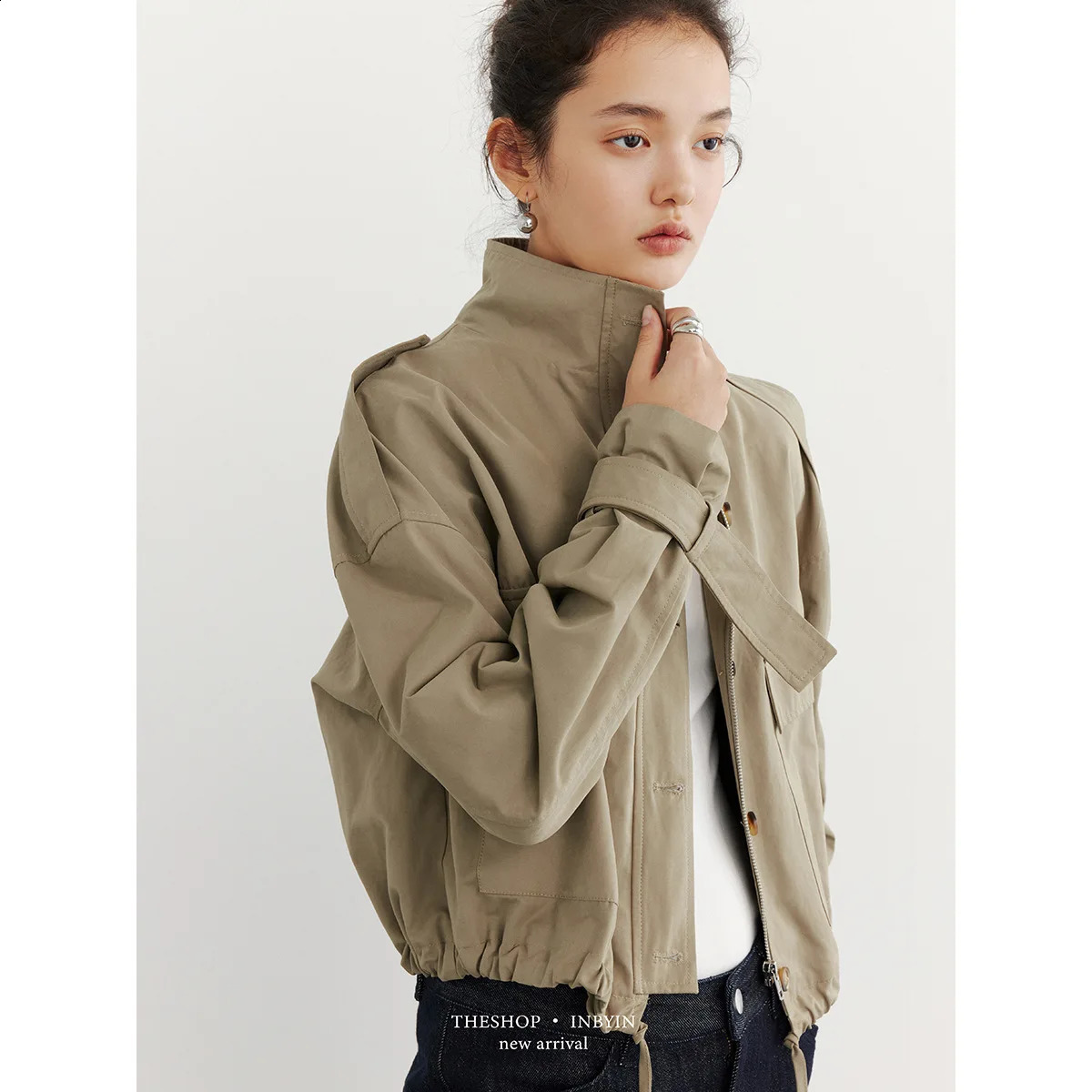 Trache à crélgmas de rue décontractée Troch-coat court pour les femmes à manches d'automne à manches à manches à manches