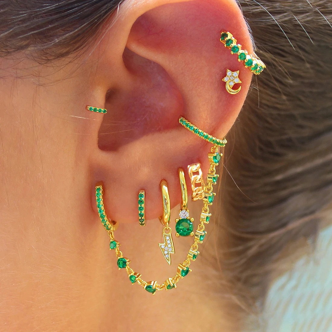 Boucle d'oreilles en acier inoxydable en acier inoxydable en zircone en zircone pour femmes Star Lightning Cartilage boucles d'oreille Bijoux de