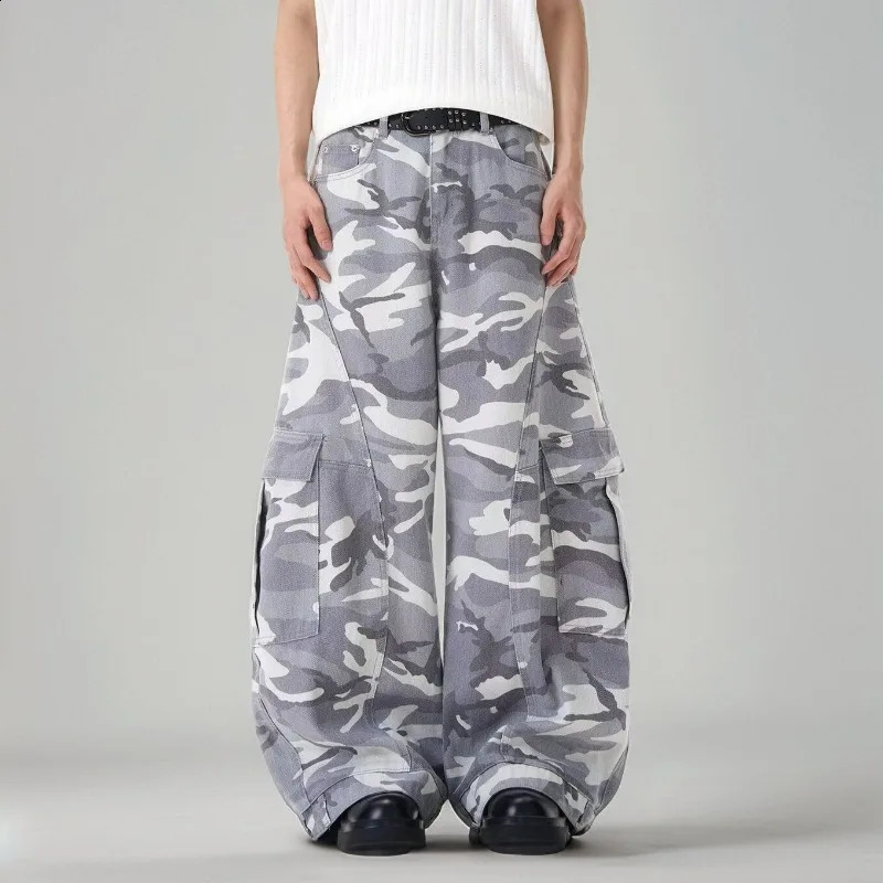 American Retro High Street White Camouflage Waed Wide Leg Jeans Loose Straight Casual Jeans for Men and Women Stretch Denim Pant 250821