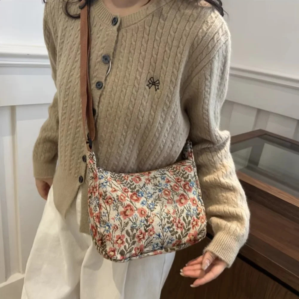 Vintage Literary Prints Womens Bags Versatile Large Capacity Casual Simple Elegant Shoulder Crossbody Bag for Woman 250818