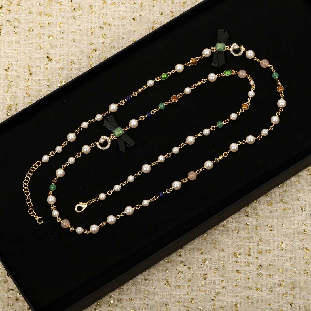 2025 Luxury quality charm long chain pendant necklace with white and green color design in 18k gold plated have stamp box knot shape PS4561