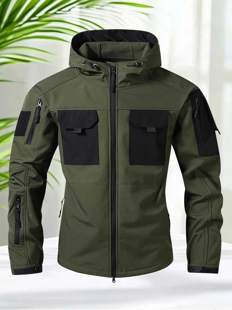 Waterproof Jacket Men Outdoor Softshell Hiking Jacket Hunting Coat Multi-Pockets Military Hooded Fleece Lined Rain Resistant W250821