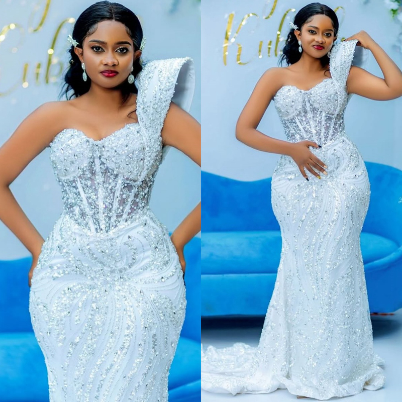 Plus Size Aso Ebi White African Wedding Dress Bridal Gown For Bride Mermaid Wedding Gowns One Shoudler Beaded Lace Rhinestones Bridal Dress D620