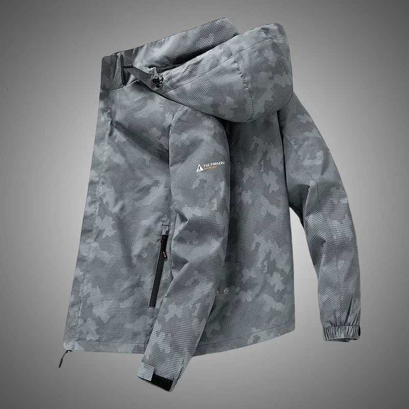 Hooded Hiking Jacket Men Outdoor Bomber Jackets Waterproof Windbreaker 2024 Spring Autumn Sports Casual Cargo Jackets Mens Coats W250821