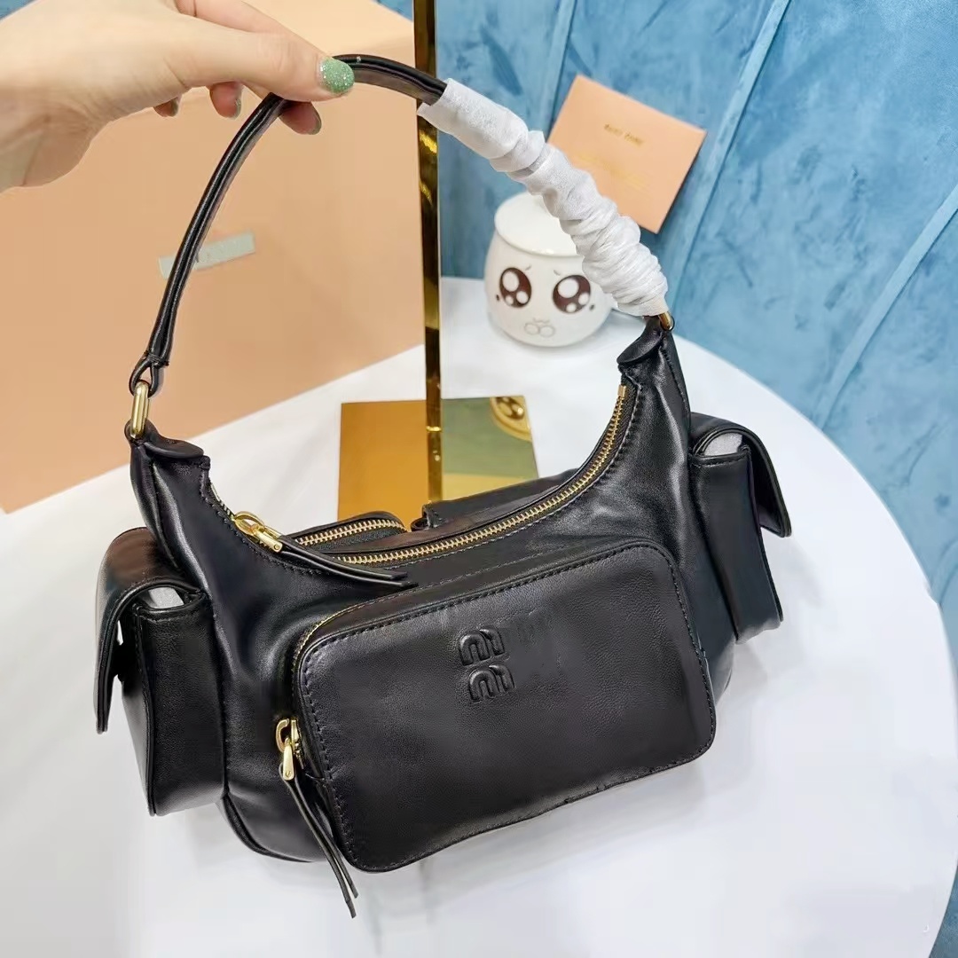 10A Pocket Nappa Bag Designer Bag Men's and Women's Fashion Bag Motorcycle Hobo Bag Lemon Yellow Armpit Shoulder Bag Retro Nappa Leather B
