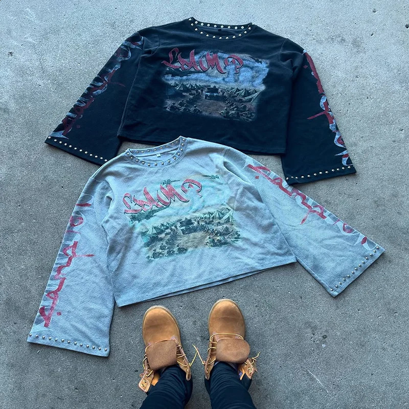 Fashion Trend Oversized Camper Graphic Printed Rhinestone Sleeve Button T-shirt Y2k Gothic Men Women Hip Hop Streetwear Tops 250820