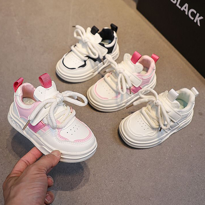 Chaussures de sport pour enfants boucle de crochet garçons filles chaussures décontractées semelle douce 2025 Nouveau Walkfashion Fashion Toddler