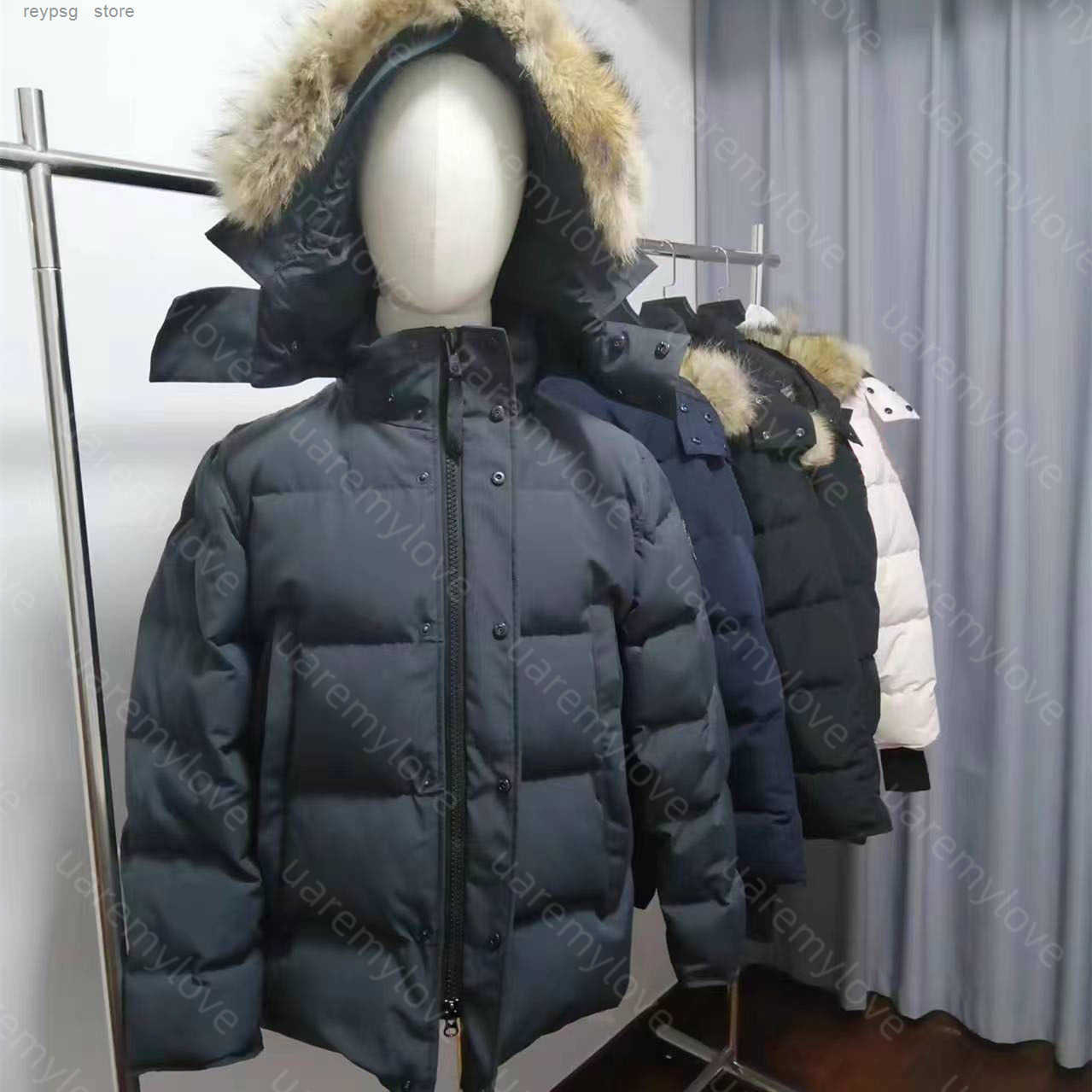 Mens Down Parka Warm Comfortable Winter Coat with Detachable Hood - Outdoor Cold Weather Protection Z250821