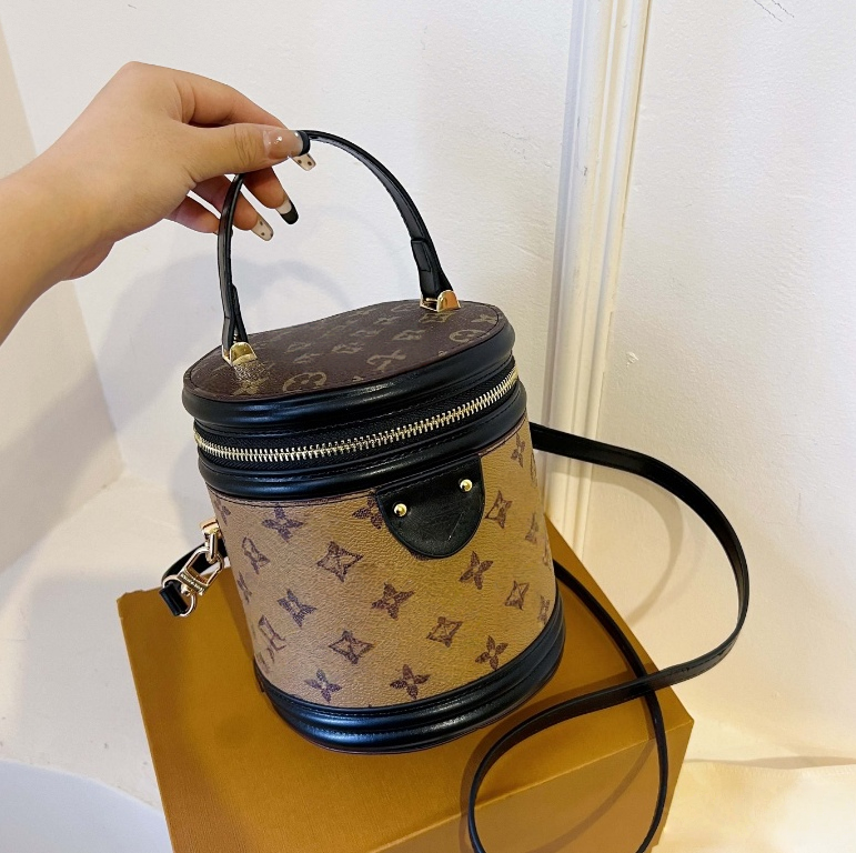 Maquillage Lavage Voyage Luxe Portefeuilles Bandoulière Designer 2025 Dames Sacs À Main Occasionnels Chaîne Femmes Mini Sacs