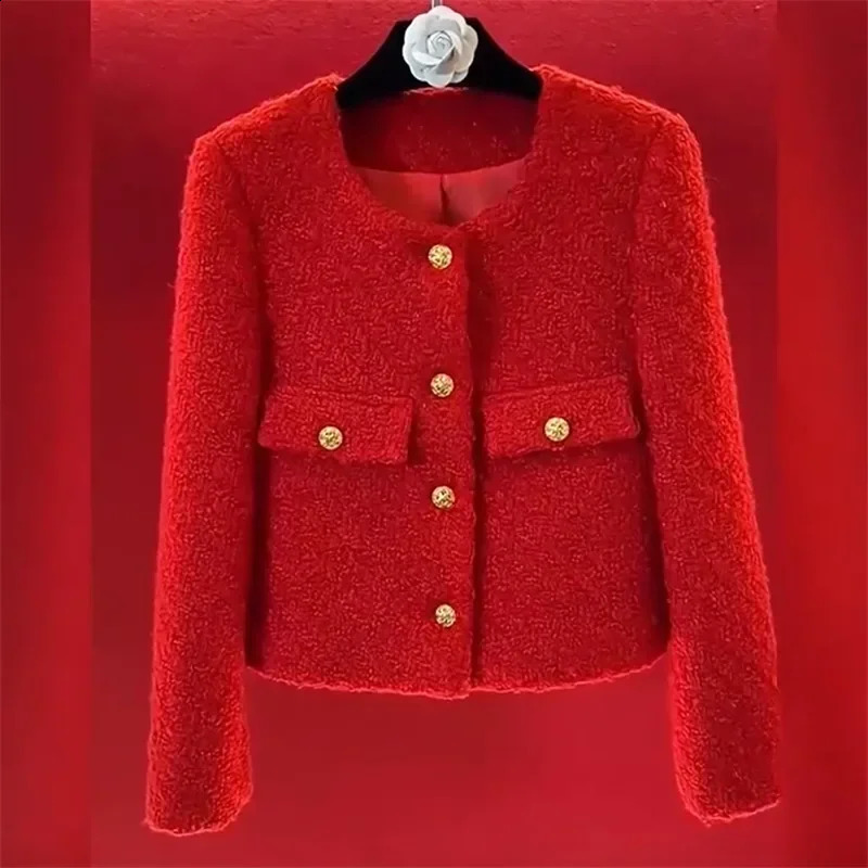 High Quality Fashion Red Tweed Jacket Coat Women French Oneck Long Sleeve Metal Button Short Woolen Outerwears Elegant 250820
