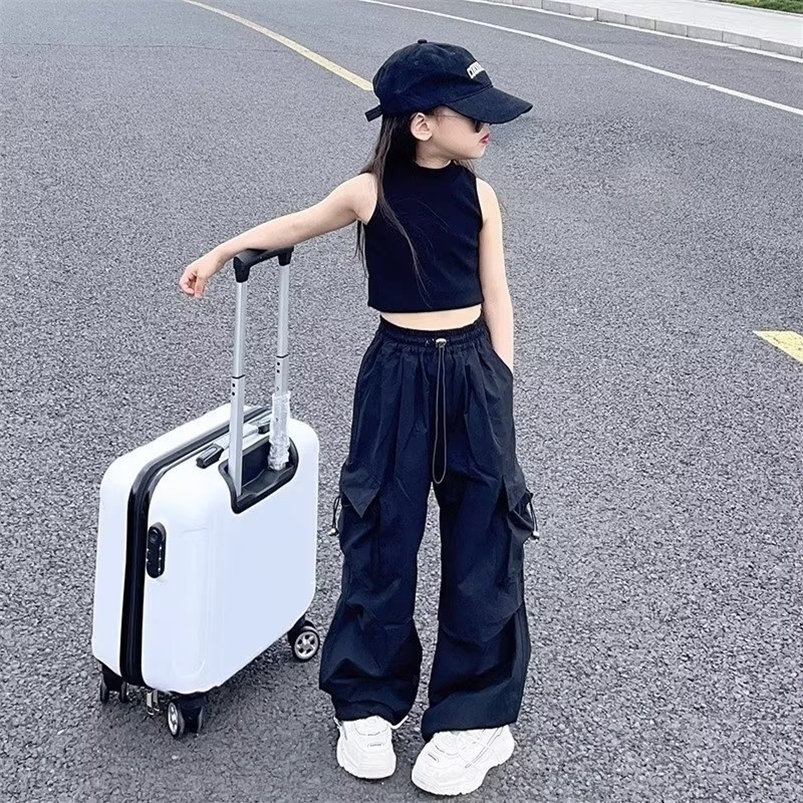 Girls Casual Cargo Pants Kids Solid Colour Sweatpants Children Vintage Streetwear Hip Hop Pants Elastic Waist Baggy Trousers250821ww