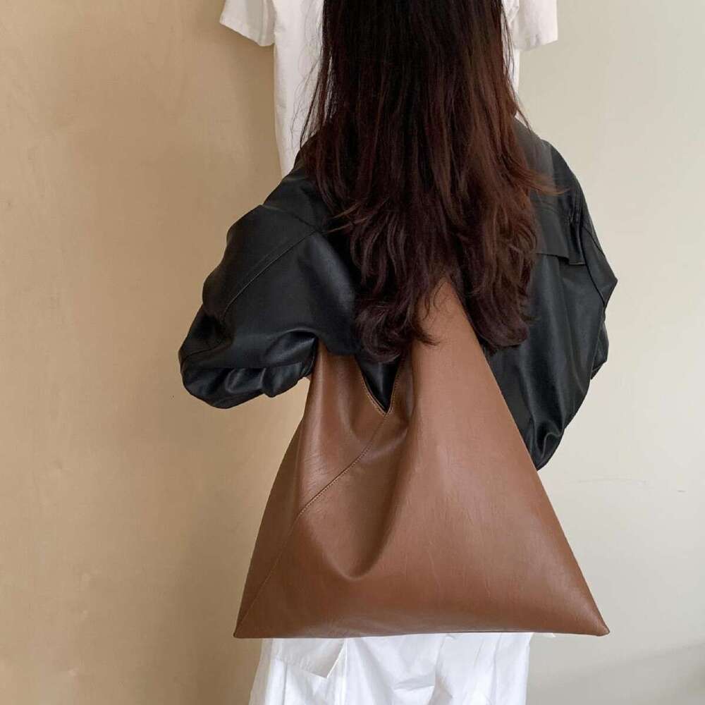 Tote de banlieue de style coréen