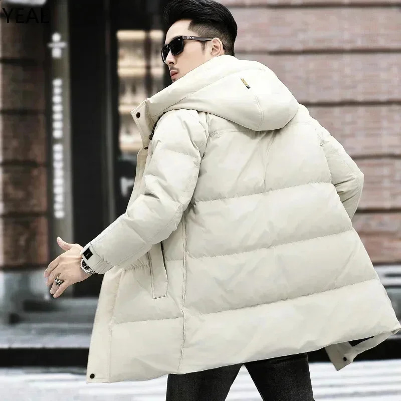 Long Down Jacket Man Goose Padding Clothes Men Hooded s Winter for Male Coat Casual Sack 250819