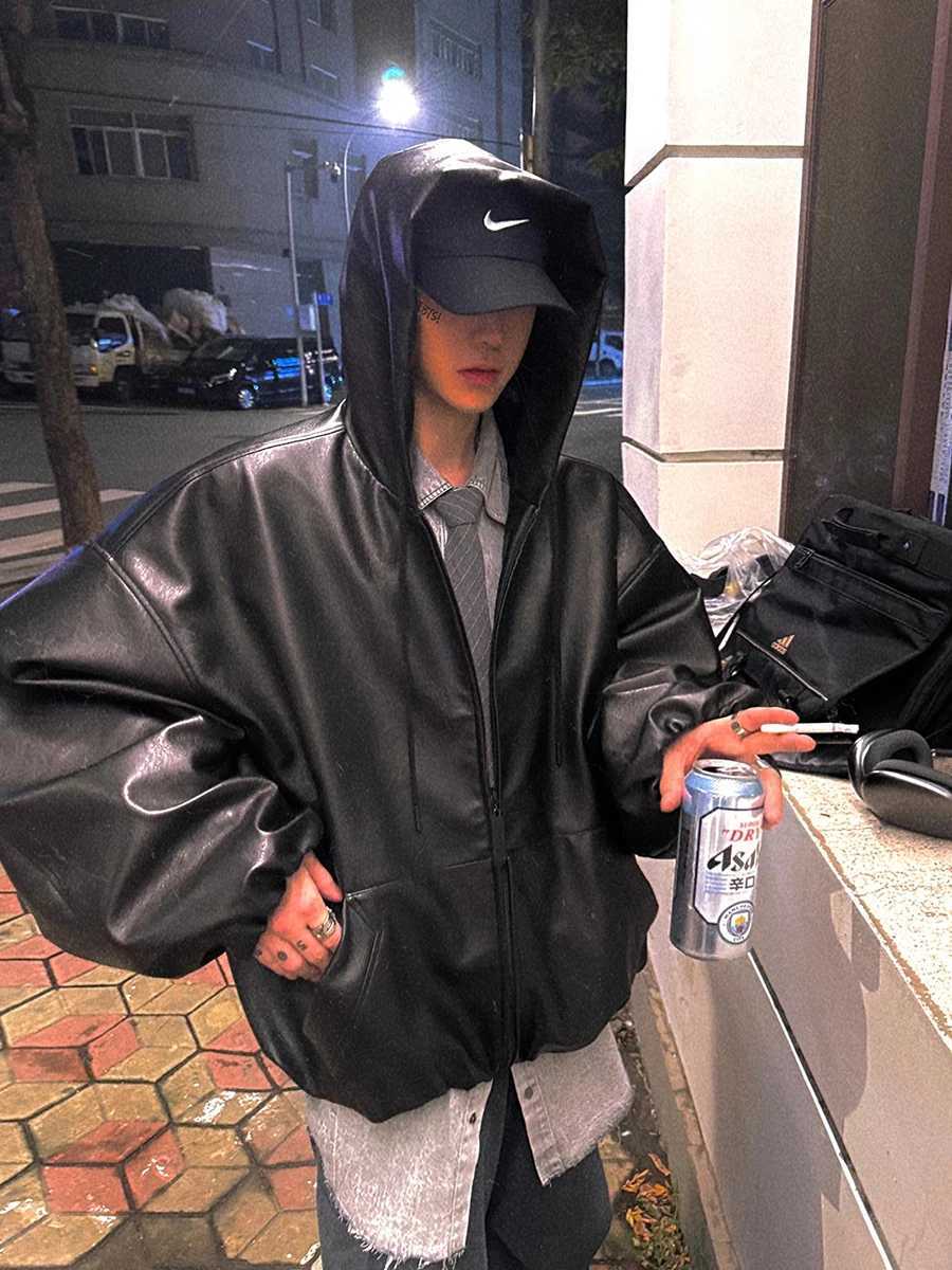 Mauroicardi Spring Autumn Short Oversized Black Soft PU Leather Jacket for Men with Hood Zipper Loose Casual Korean Fashion Clothes X250822