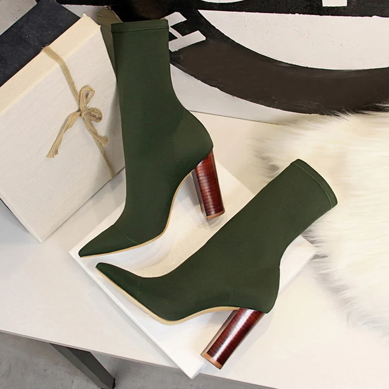 Size 42 43 Women Ankle Boots Square High Heels Pumps Fall Fashion Comfort Stretch Fabric Sock Boot Femme Party Dress Shoes 250821