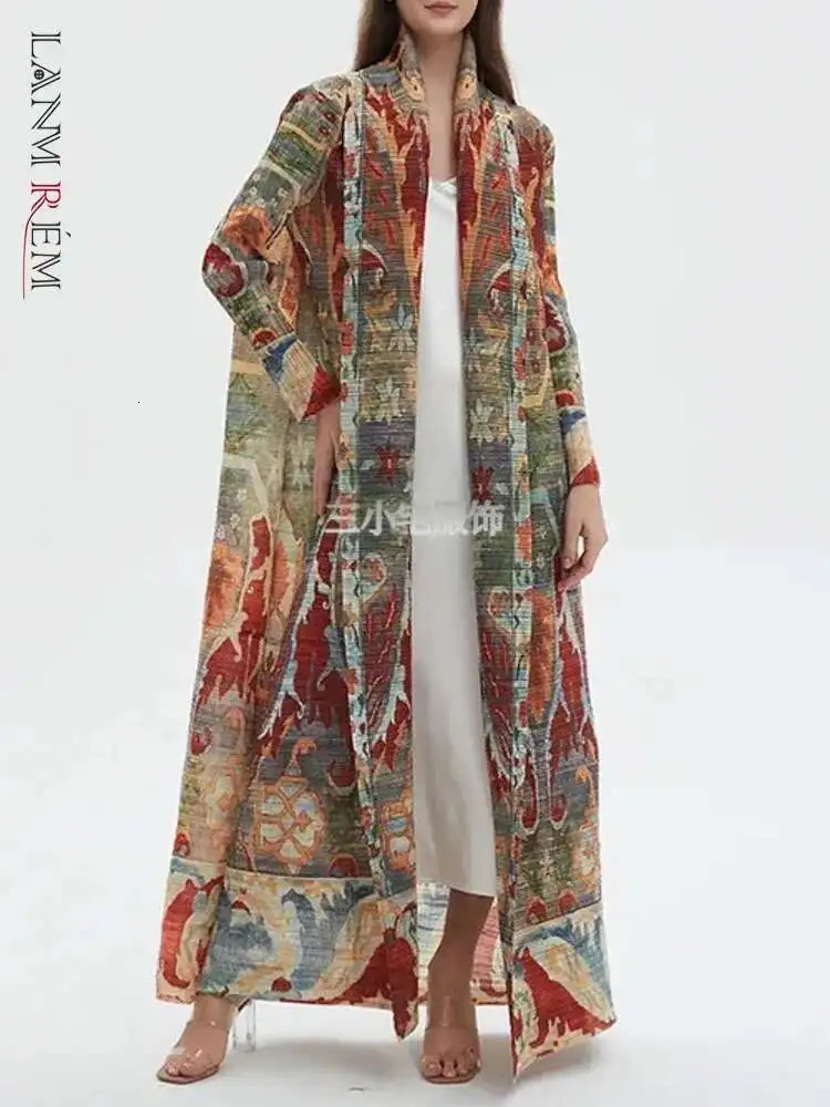 LANMREM Vintage Print Pleated Long Windbreaker Contrast Color Loose Scraf Collar Trench Coat Fashion Clothing 32C1093 250822