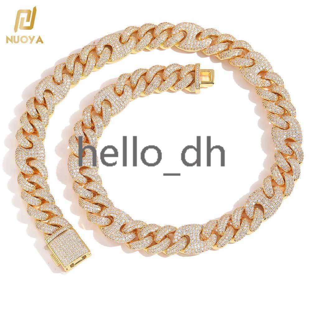 Style chaud 15 mm Hip Hop Hommes Full Diamond Miami Chaîne cubaine 18K Collier de nez de cochon à carreaux or pour femmes